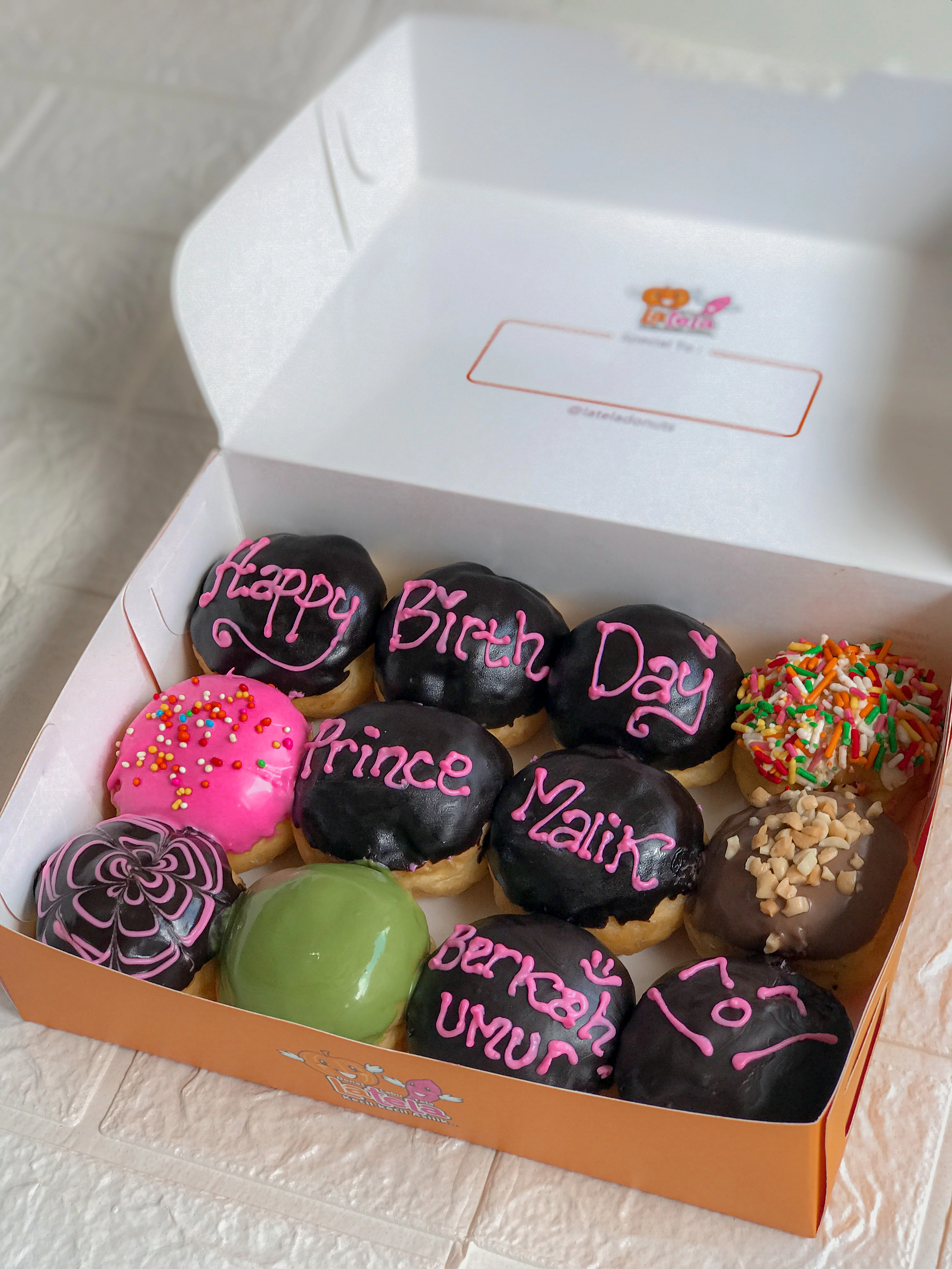 Donat Ulang Tahun (Gift)